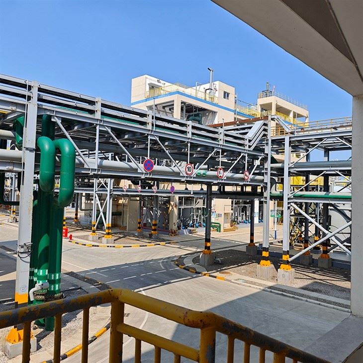Nhà máy điện phân xút